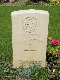 Anzio War Cemetery - White, Wilfred Stanley