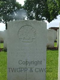 Dernancourt Communal Cemetery Extension - Sharrad, Walter John