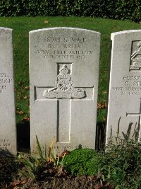 La Kreule Military Cemetery Hazebrouck - Carter, Reginald James