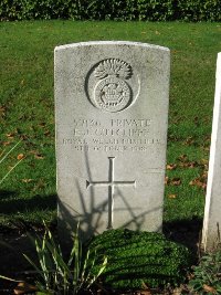La Kreule Military Cemetery Hazebrouck - Cutcliffe, Edward John