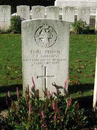 La Kreule Military Cemetery Hazebrouck - Lawson, C F