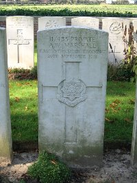 La Kreule Military Cemetery Hazebrouck - Marshall, A W