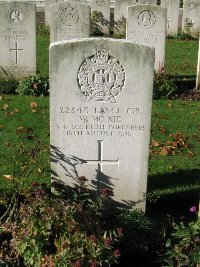 La Kreule Military Cemetery Hazebrouck - McKie, W