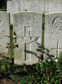 La Kreule Military Cemetery Hazebrouck - Painter, Thomas Henry