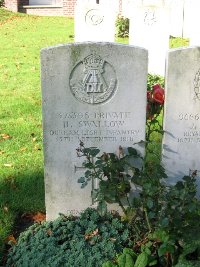 La Kreule Military Cemetery Hazebrouck - Swallow, Harry