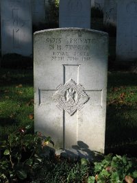 La Kreule Military Cemetery Hazebrouck - Tinnion, S H