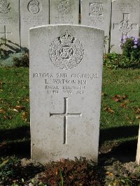 La Kreule Military Cemetery Hazebrouck - Watson, L
