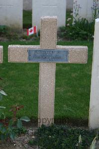 Namps-Au-Val British Cemetery - Chivalet, L