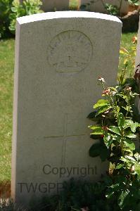 Namps-Au-Val British Cemetery - Clark, Eden Israel