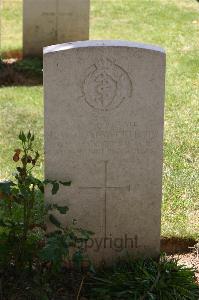 Namps-Au-Val British Cemetery - Coatsworth, E W
