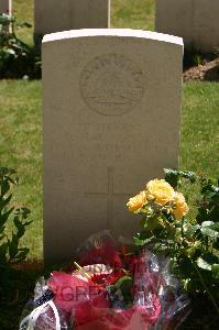 Namps-Au-Val British Cemetery - Doig, David MacNair