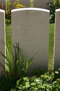 Namps-Au-Val British Cemetery - Drummond, Bryant George