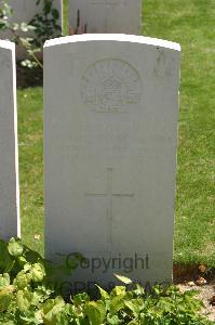 Namps-Au-Val British Cemetery - Greaves, Alfred Ernest