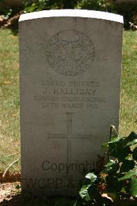Namps-Au-Val British Cemetery - Halliday, J