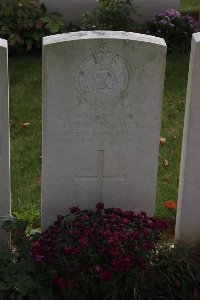 Namps-Au-Val British Cemetery - Harmer, Edward Henry Lovell