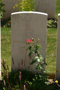 Namps-Au-Val British Cemetery - Hope, A W
