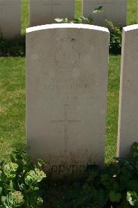 Namps-Au-Val British Cemetery - Hunt, Herbert Henry John