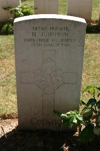 Namps-Au-Val British Cemetery - Johnson, Harry