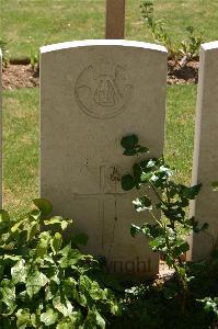 Namps-Au-Val British Cemetery - Johnston, W