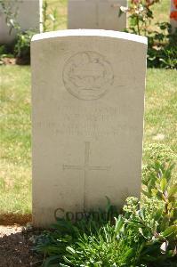 Namps-Au-Val British Cemetery - Kyte, A E