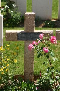 Namps-Au-Val British Cemetery - Lefranc, L