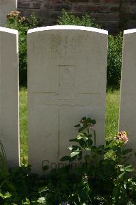 Namps-Au-Val British Cemetery - Mason, Ernest Sidney