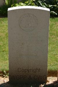 Namps-Au-Val British Cemetery - McGuire, James John