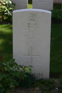 Namps-Au-Val British Cemetery - Meakin, J
