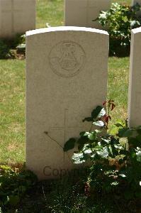Namps-Au-Val British Cemetery - Morgan, A A