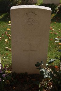Namps-Au-Val British Cemetery - Norman, Isaac Thomas Victor