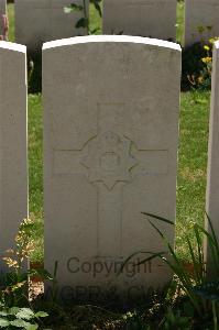 Namps-Au-Val British Cemetery - Pardey, H