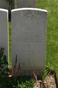 Namps-Au-Val British Cemetery - Rochford, William
