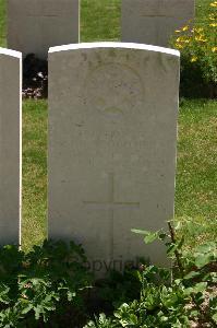 Namps-Au-Val British Cemetery - Slocombe, A E