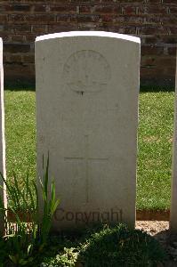 Namps-Au-Val British Cemetery - Slocombe, Robert Surridge