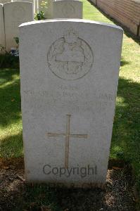 Namps-Au-Val British Cemetery - Swift, Neville Cropley