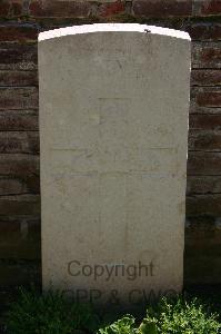 Namps-Au-Val British Cemetery - Tait, Albert