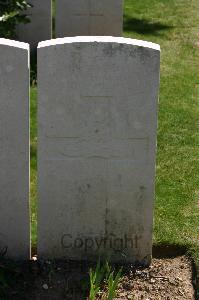 Namps-Au-Val British Cemetery - Taylor, James Somoett