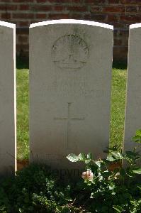 Namps-Au-Val British Cemetery - Taylor, Sydney