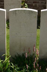 Namps-Au-Val British Cemetery - Tennant, Robert