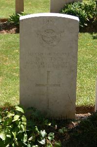 Namps-Au-Val British Cemetery - Watson, Thomas