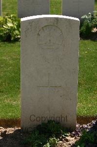 Namps-Au-Val British Cemetery - Wilson, Norman
