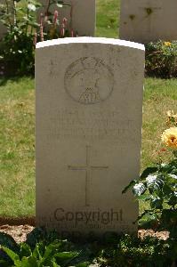 Namps-Au-Val British Cemetery - Wilson, William