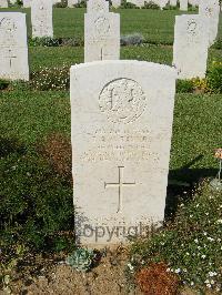 Sangro River War Cemetery - Baynes, John Archibald Charles