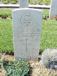 Sangro River War Cemetery - Beaumont, Christopher Frederick