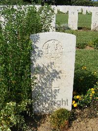 Sangro River War Cemetery - Bell, John Samuel