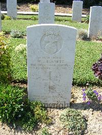 Sangro River War Cemetery - Bennett, Wilfred John Askin