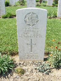 Sangro River War Cemetery - Brett, James William