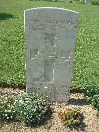 Sangro River War Cemetery - Bunch, Sydney James