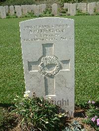 Sangro River War Cemetery - Butterfield, Bernard