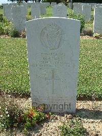 Sangro River War Cemetery - Byrne, Martin